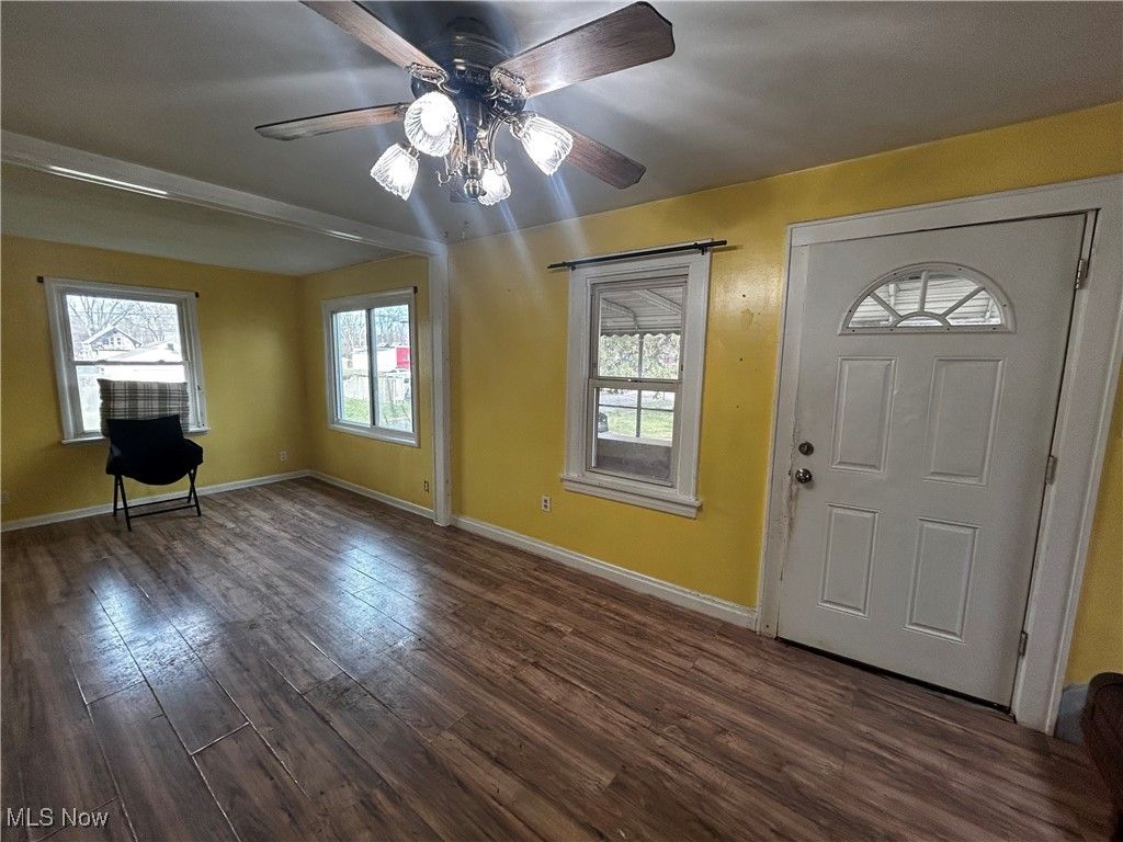 Photo of 2138 East Avenue, Akron, OH 44314 (MLS # 5180359)