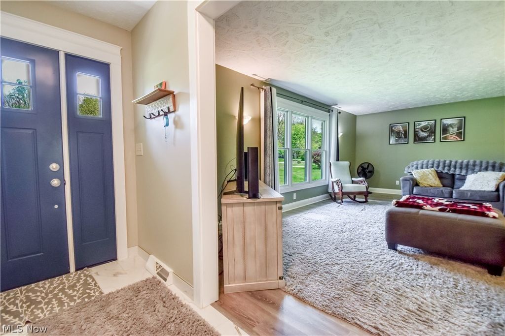 Photo of 14552 Russell Lane, Novelty, OH 44072 (MLS # 5208918)