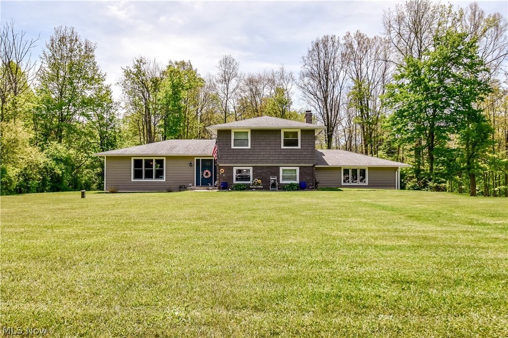 Photo of 14552 Russell Lane, Novelty, OH 44072 (MLS # 5208918)