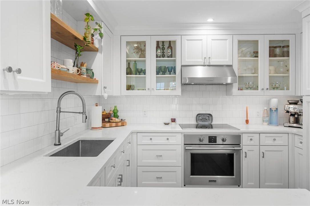 Macintosh Farms Condo 2 - Residential