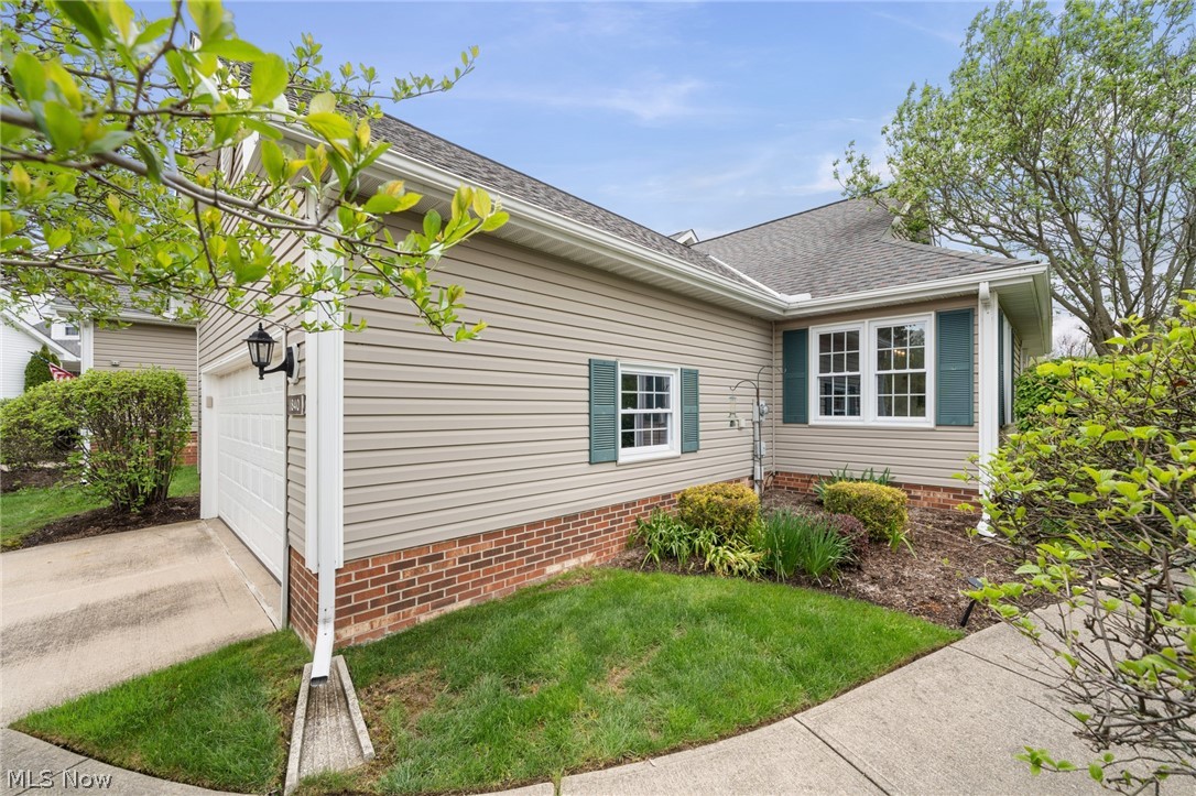 Macintosh Farms Condo 2 - Residential