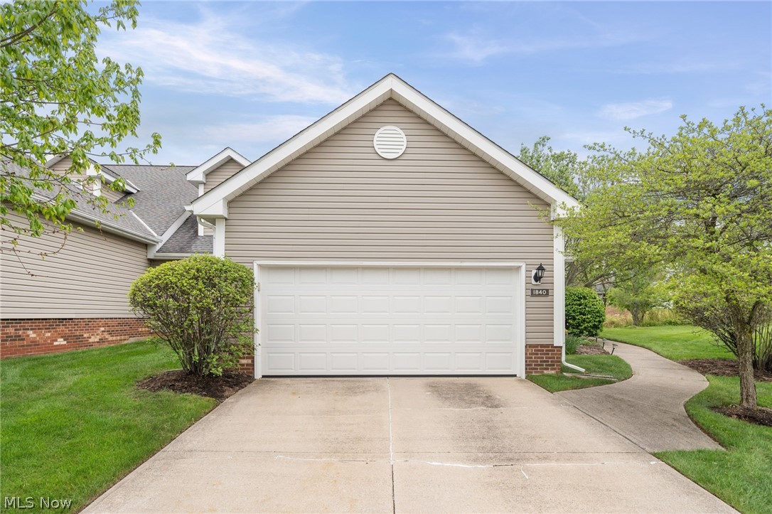 Macintosh Farms Condo 2 - Residential