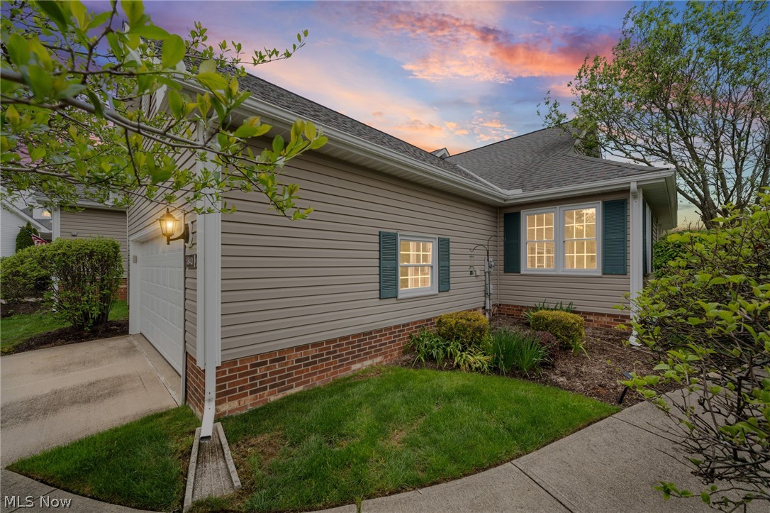 Macintosh Farms Condo 2 - Residential