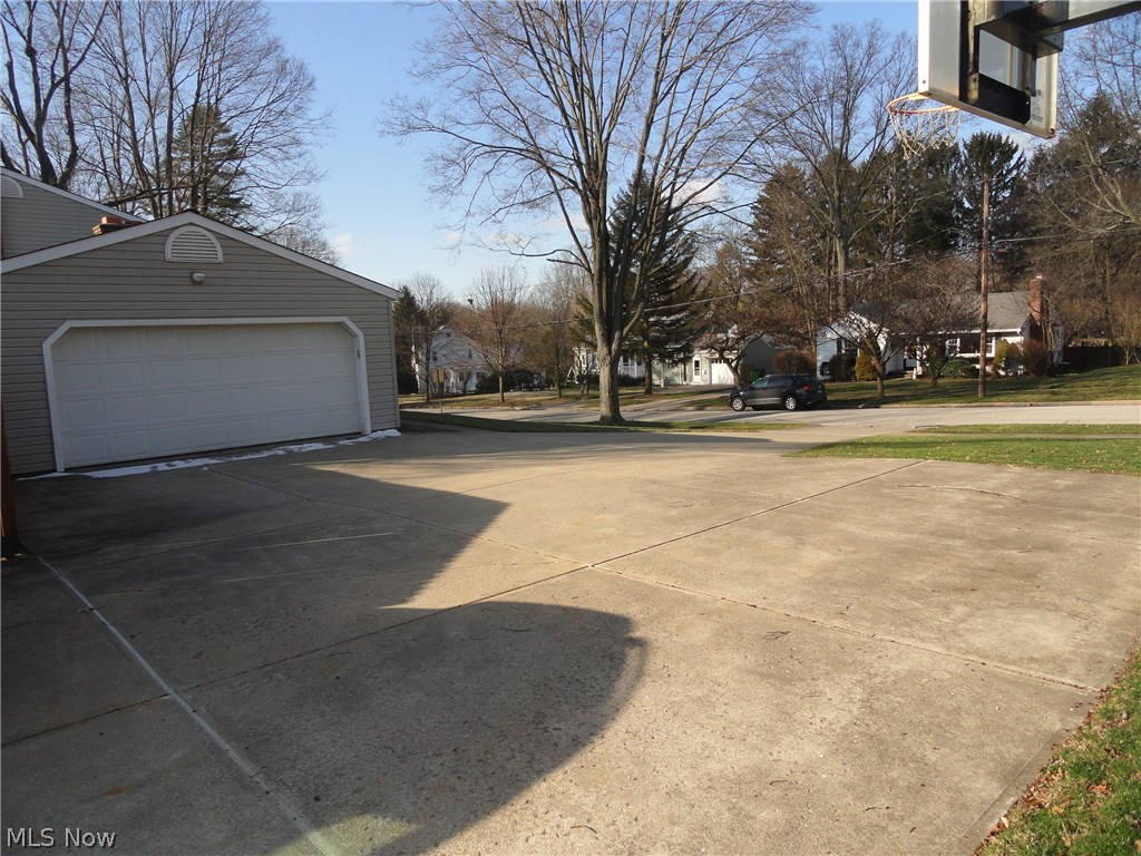 Silver Lake Highlands - Residential