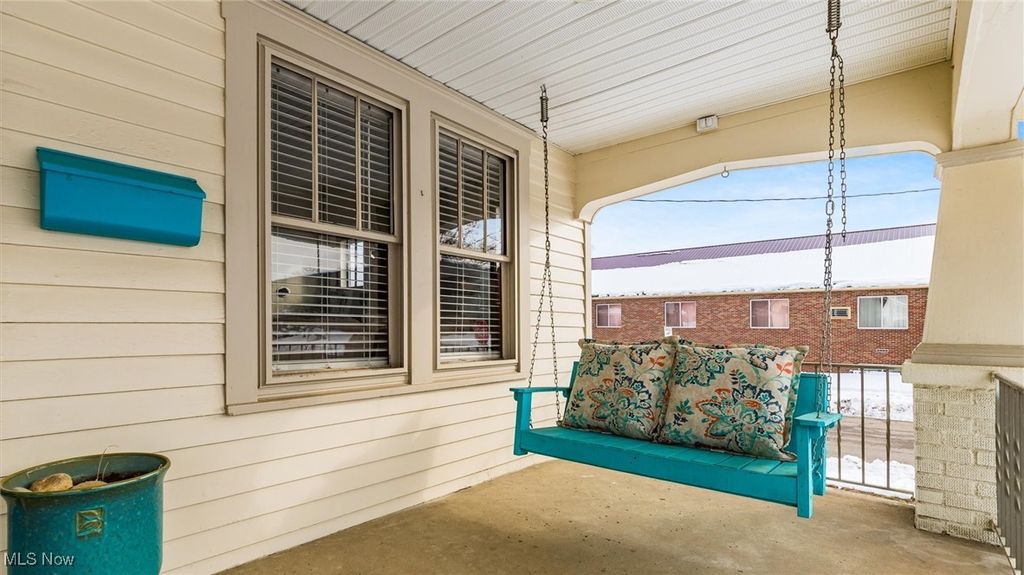 Photo of 1404 Euclid Avenue, Zanesville, OH 43701 (MLS # 5185178)