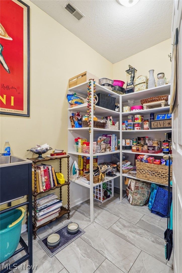 Forest Trail Condos - Residential