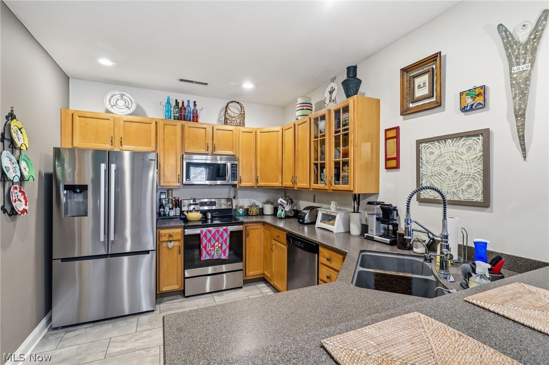 Forest Trail Condos - Residential