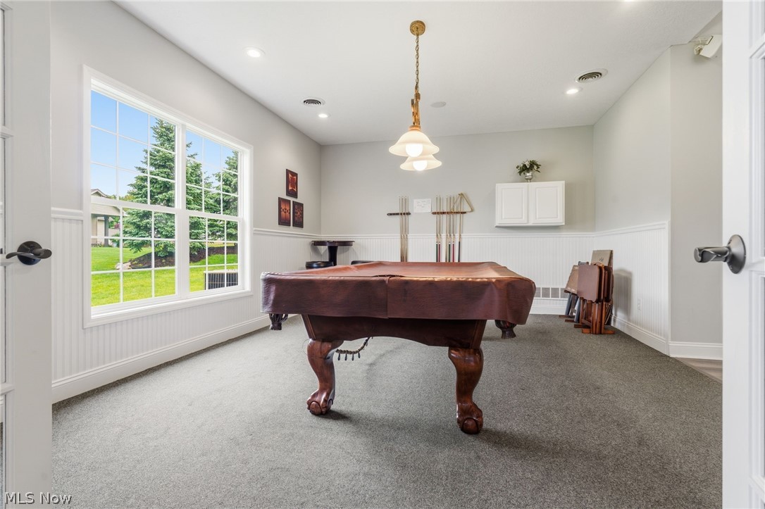 Forest Trail Condos - Residential