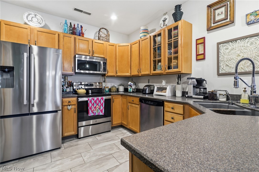 Forest Trail Condos - Residential