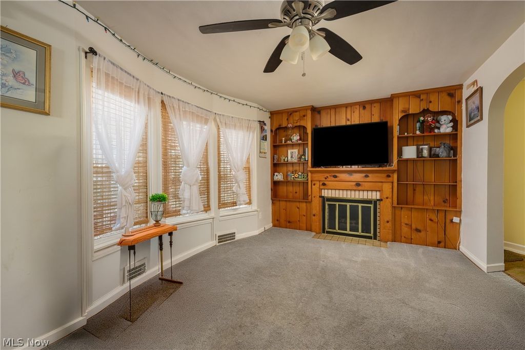 Photo of 1220 Havana Place NE, Canton, OH 44714 (MLS # 5196296)