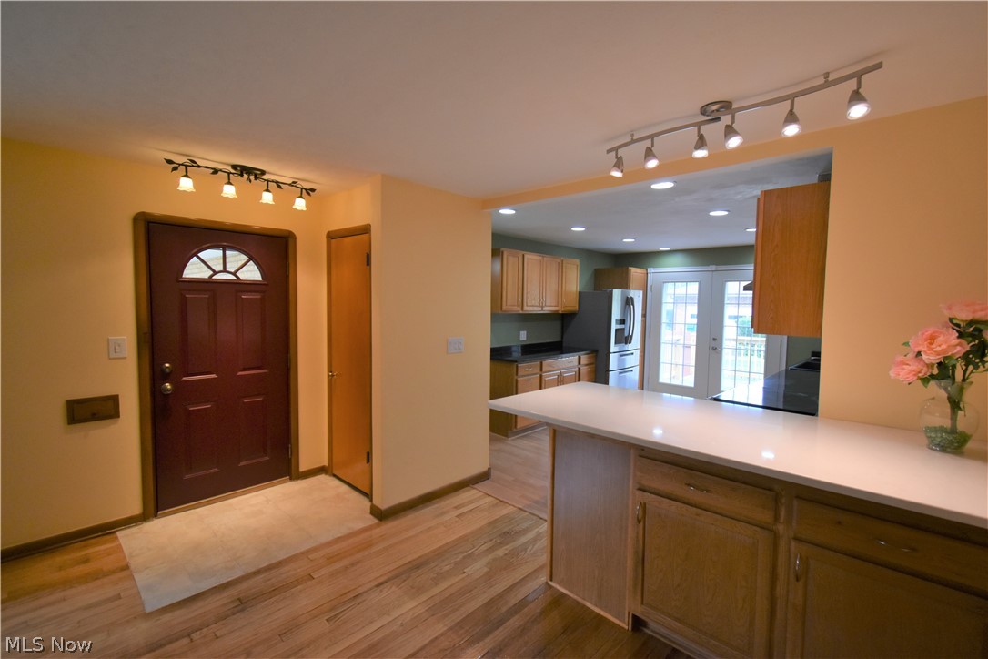 Crestwood - Residential