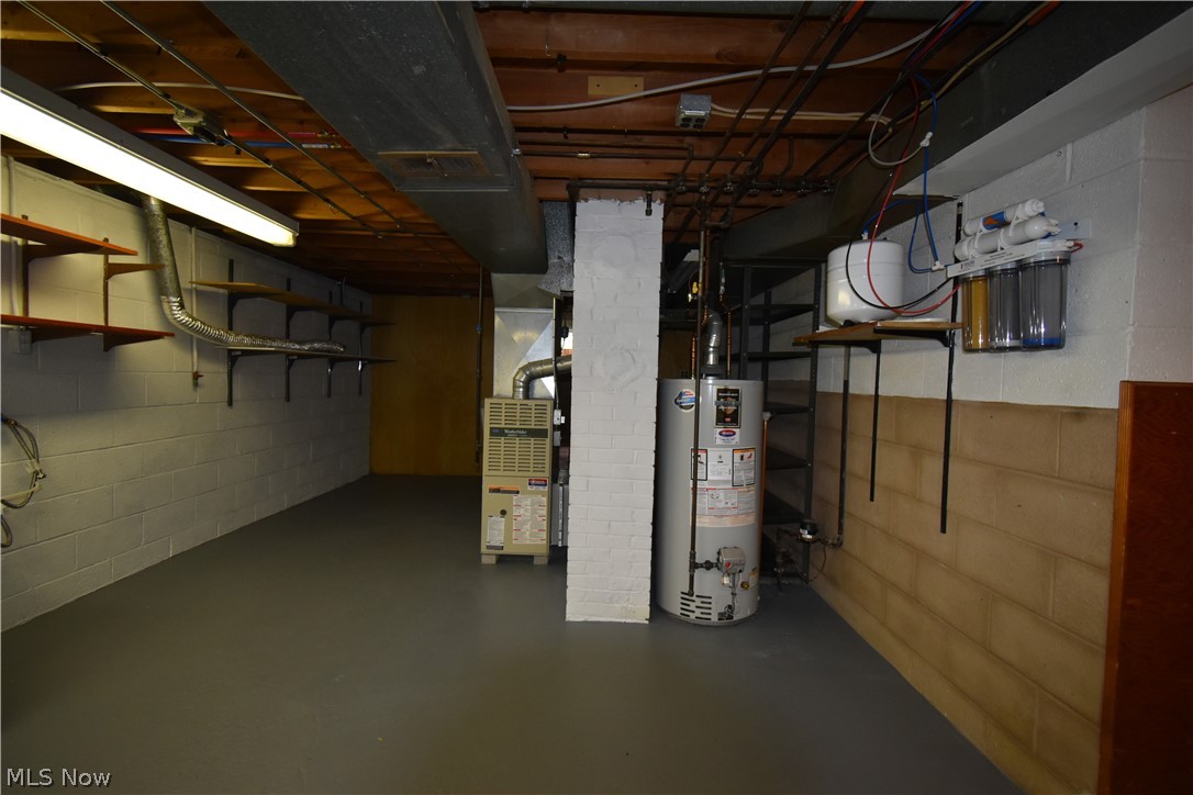 Crestwood - Residential