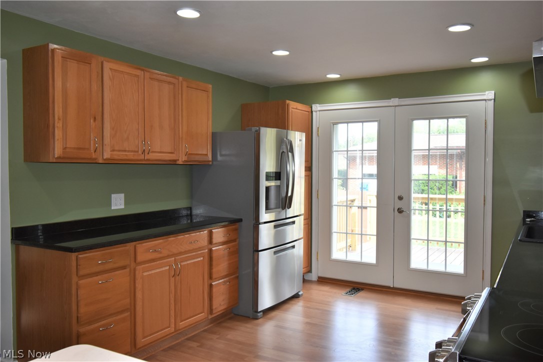 Crestwood - Residential