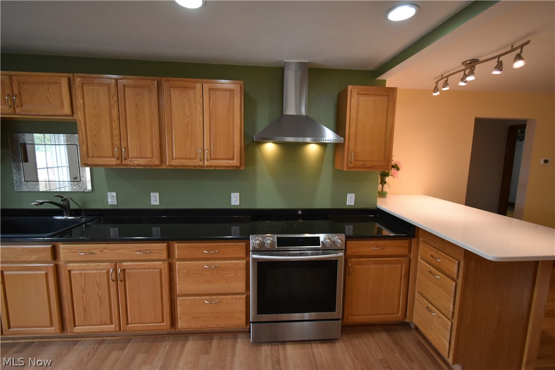 Crestwood - Residential