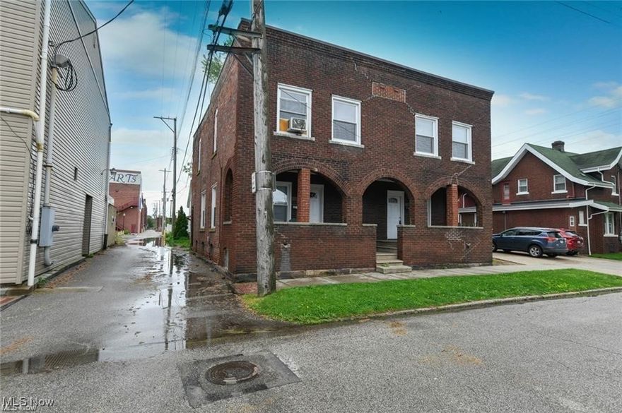 Welcome home to 73 6th Street, completely renovated. Freshly painted and ready for you! All newer (5 years old) windows, bathroom, kitchen, appliances, furnace, hot water tank, flooring and ceiling fans. Enjoy an open floor plan design with the first floor. The kitchen has been remodeled with a seating island that seats 4. There is also a newer dishwasher in the kitchen. Full basement with its own washer and dryer hook-ups. Quick highway access too!