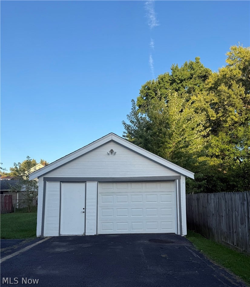 43 Manchester Avenue