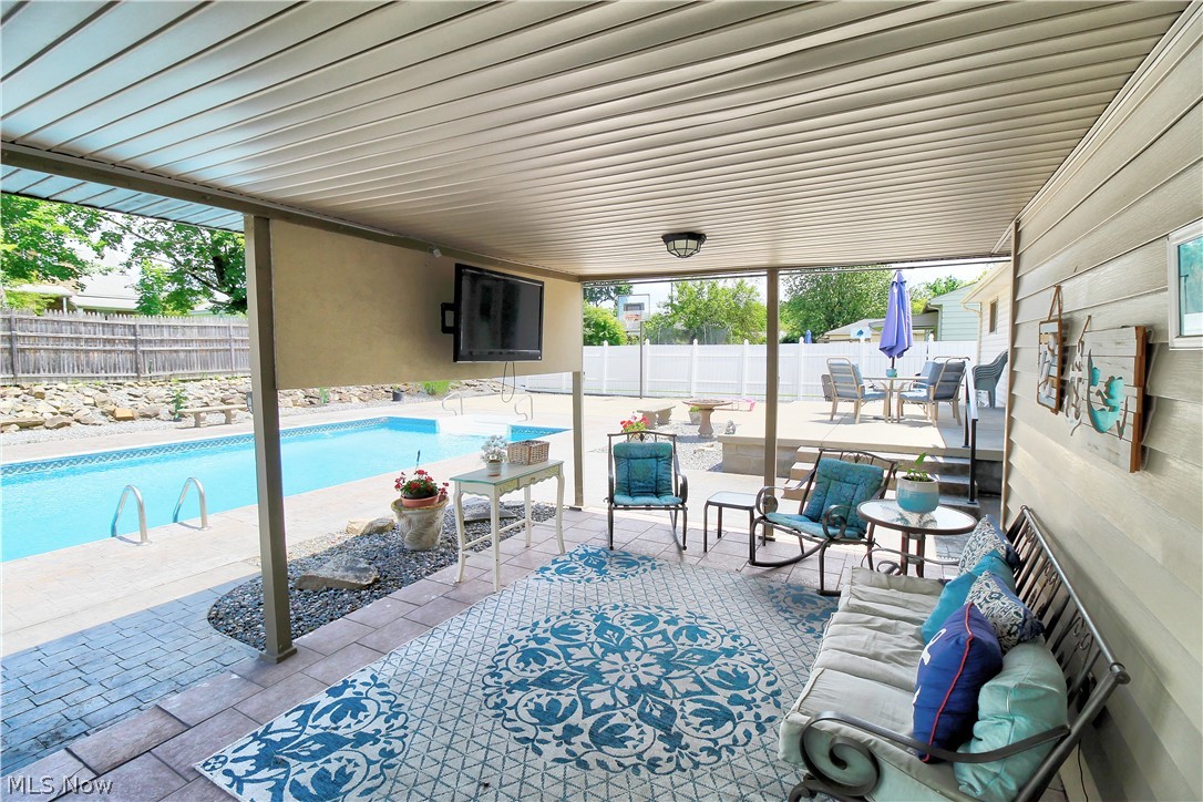 Morris Heights - Residential