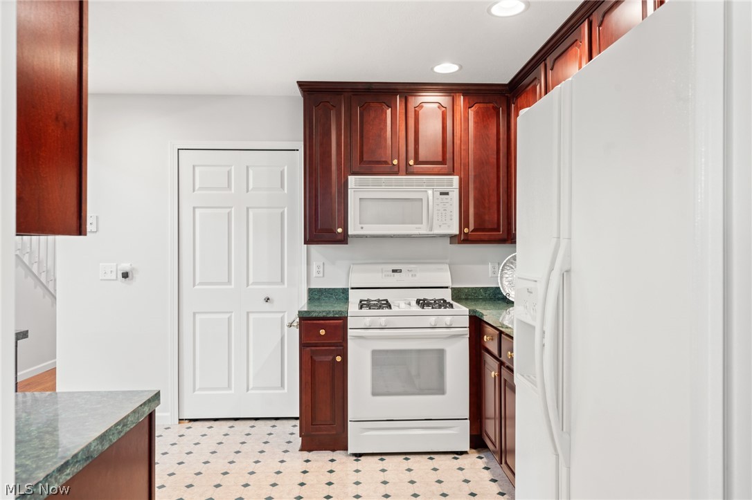 Greystone 07 - Residential