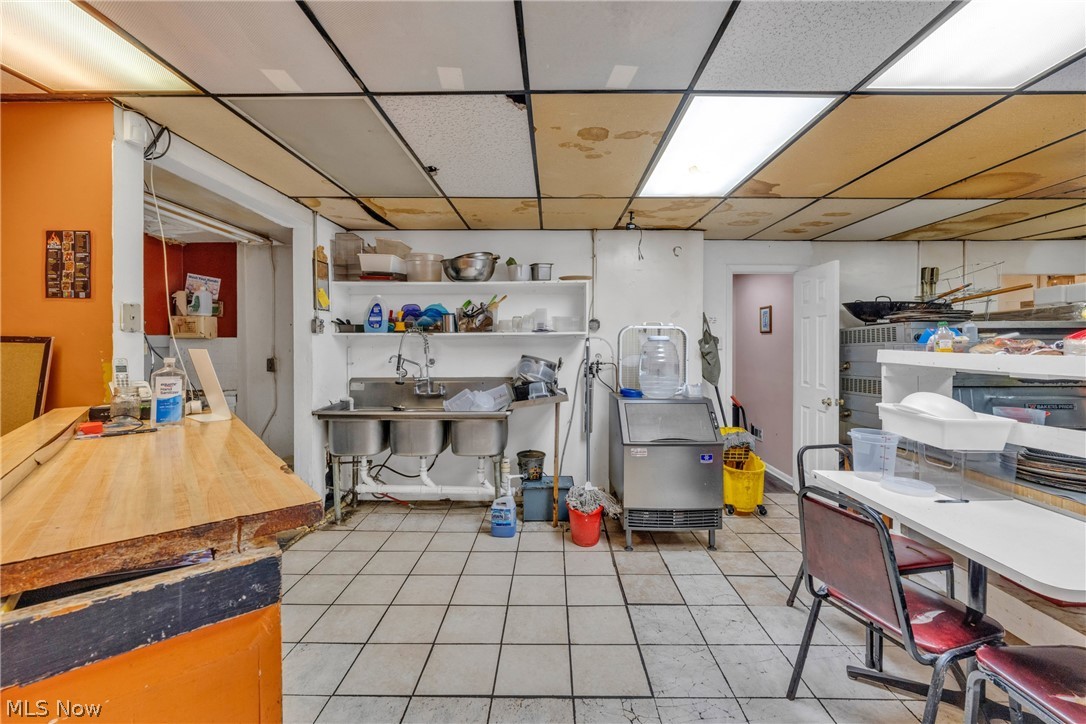 Parks Foster - Commercial Sale