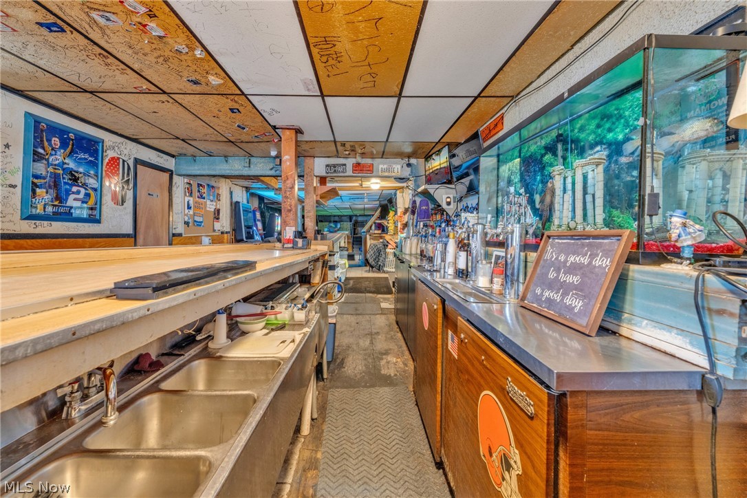 Parks Foster - Commercial Sale