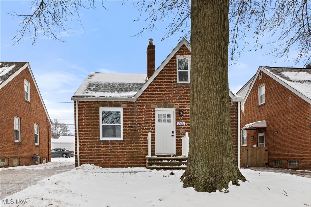 Briar-Cliff 04 - Residential