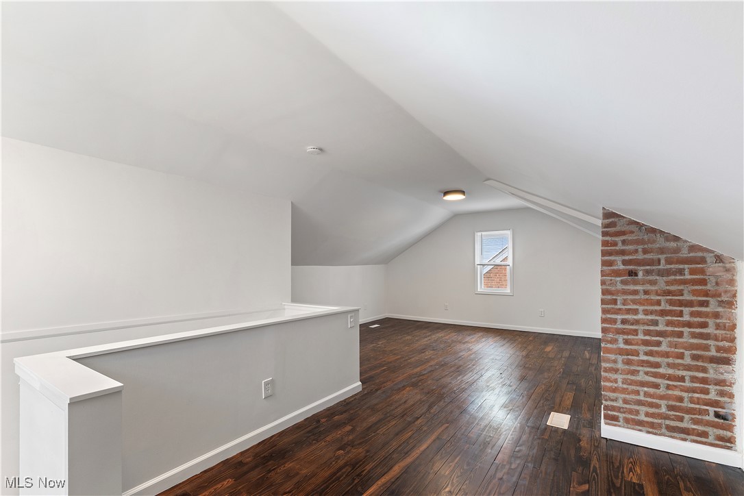 Briar-Cliff 04 - Residential