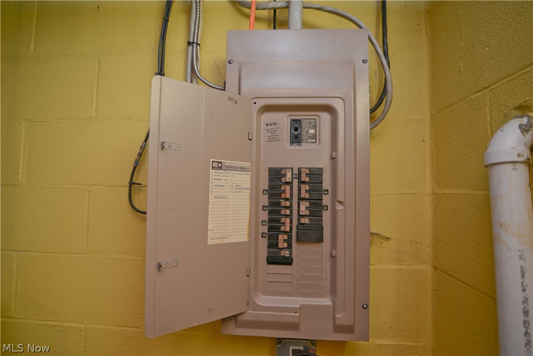 Timber Lanes 06 - Residential