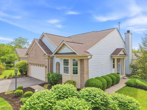Photo for 572 Mock Orange Lane