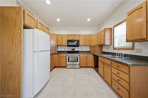 Tiny photo for 9802 Sharrott Road, Poland, OH 44514 (MLS # 5239697)