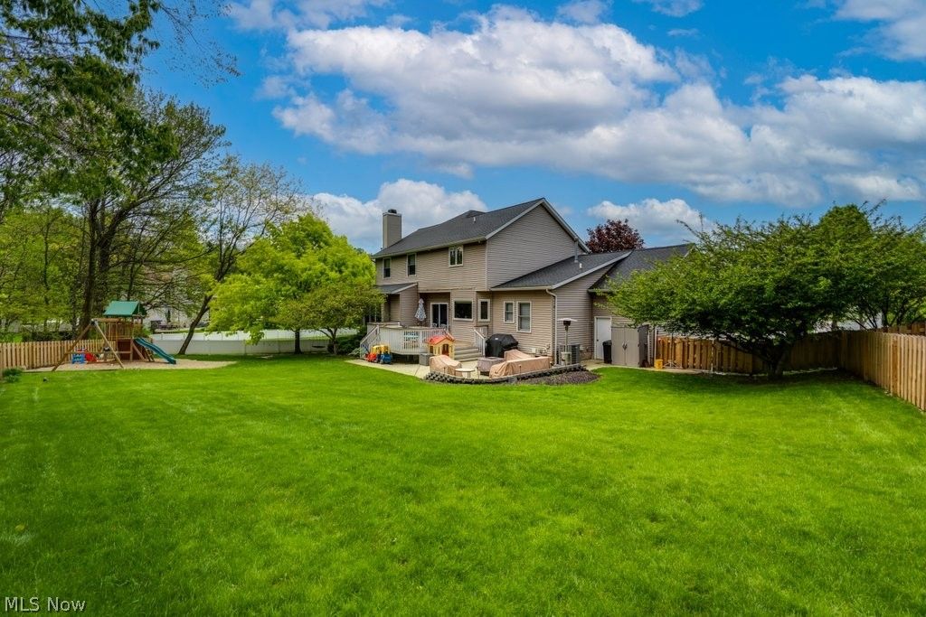 Photo of 326 Saint Lawrence Circle, Northfield, OH 44067 (MLS # 5208241)