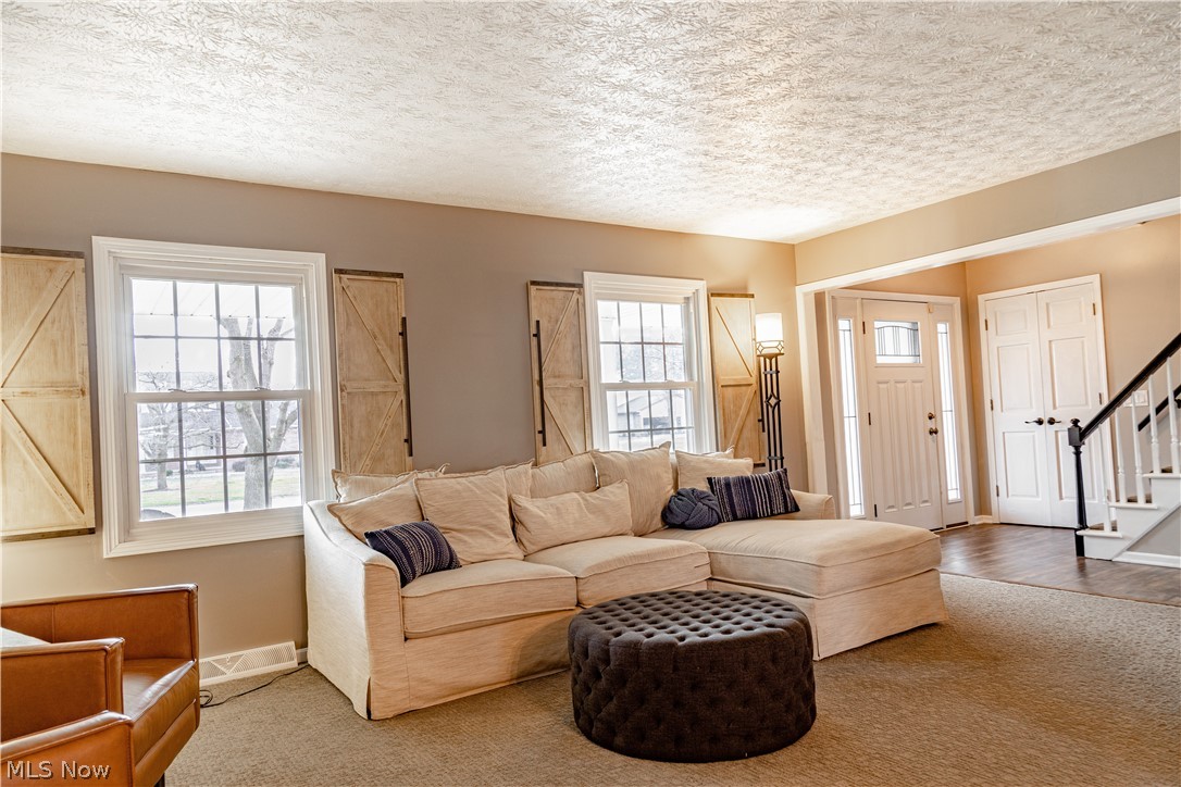 Foxboro Meadows - Residential