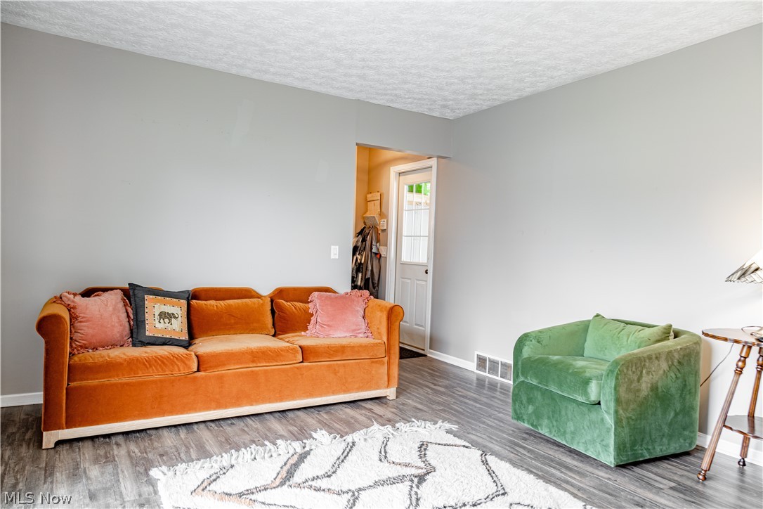 Foxboro Meadows - Residential