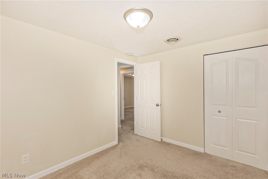 Valley Brook Vill - Residential