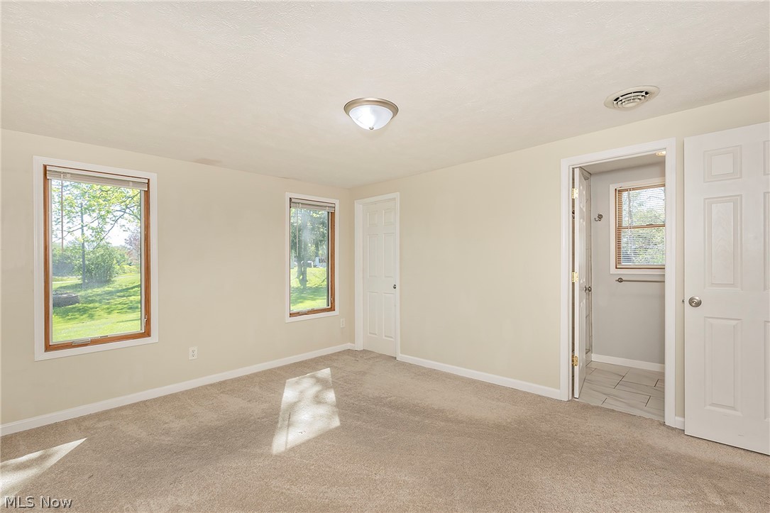 Valley Brook Vill - Residential