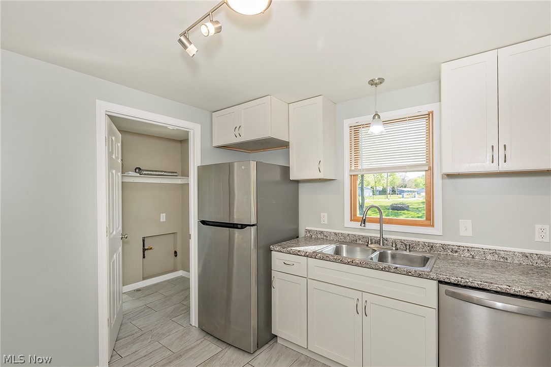 Valley Brook Vill - Residential