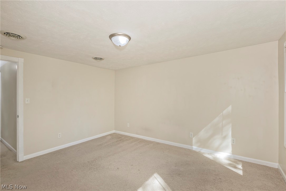 Valley Brook Vill - Residential