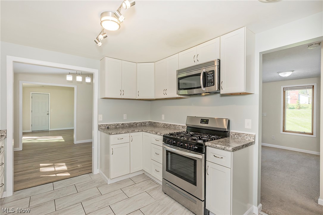 Valley Brook Vill - Residential