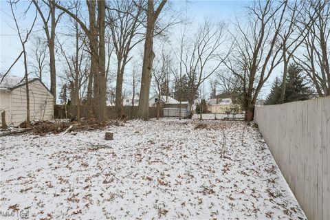 Tiny photo for 23112 Virginia Avenue, North Olmsted, OH 44070 (MLS # 5178953)