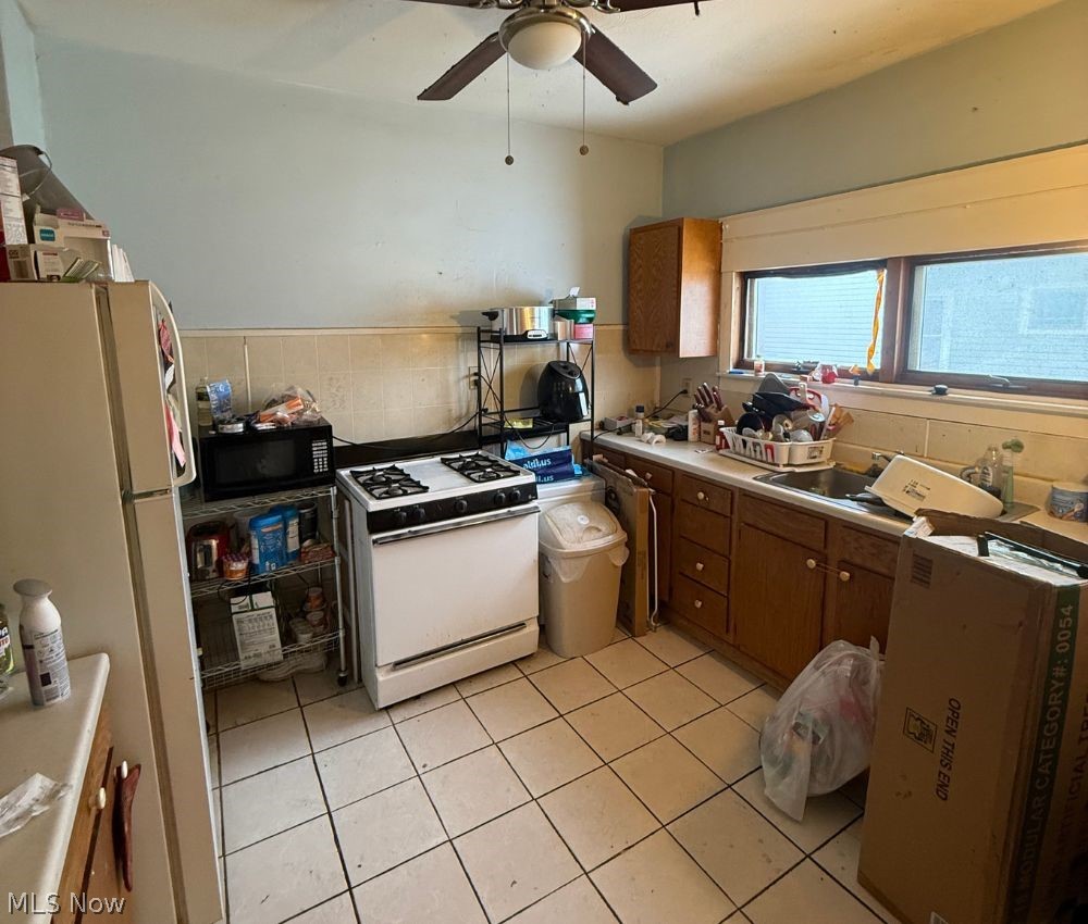 O Bowen & William S Wallaces - Residential Income