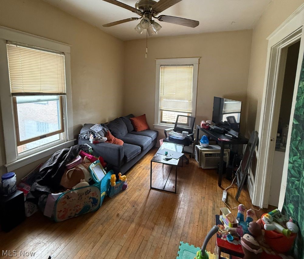 O Bowen & William S Wallaces - Residential Income