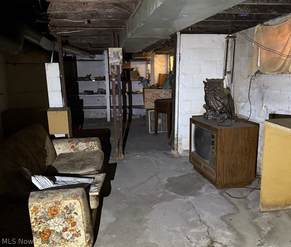 O Bowen & William S Wallaces - Residential Income