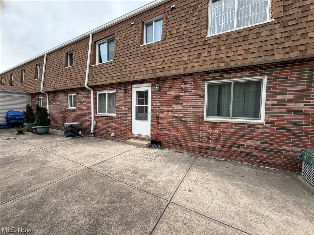 Concord Square Village Condo E - Residential