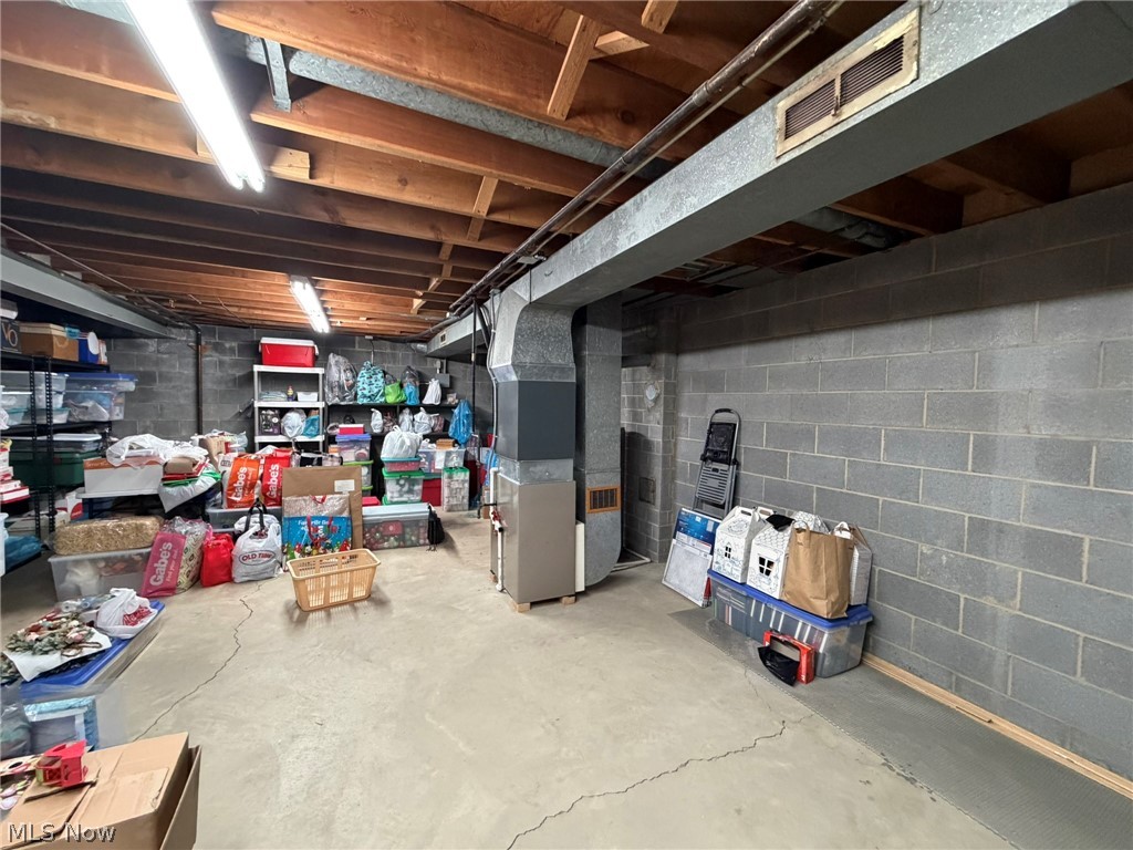 Concord Square Village Condo E - Residential