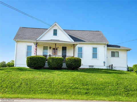 Homes For Sale - 8942 Edison Street<br/> Stark County, Louisville, OH 44641