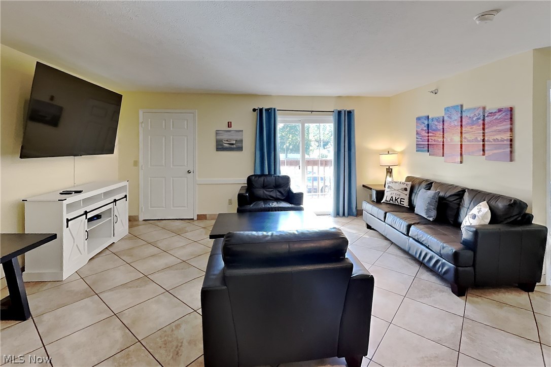 South Shore Beach Condo - Residential