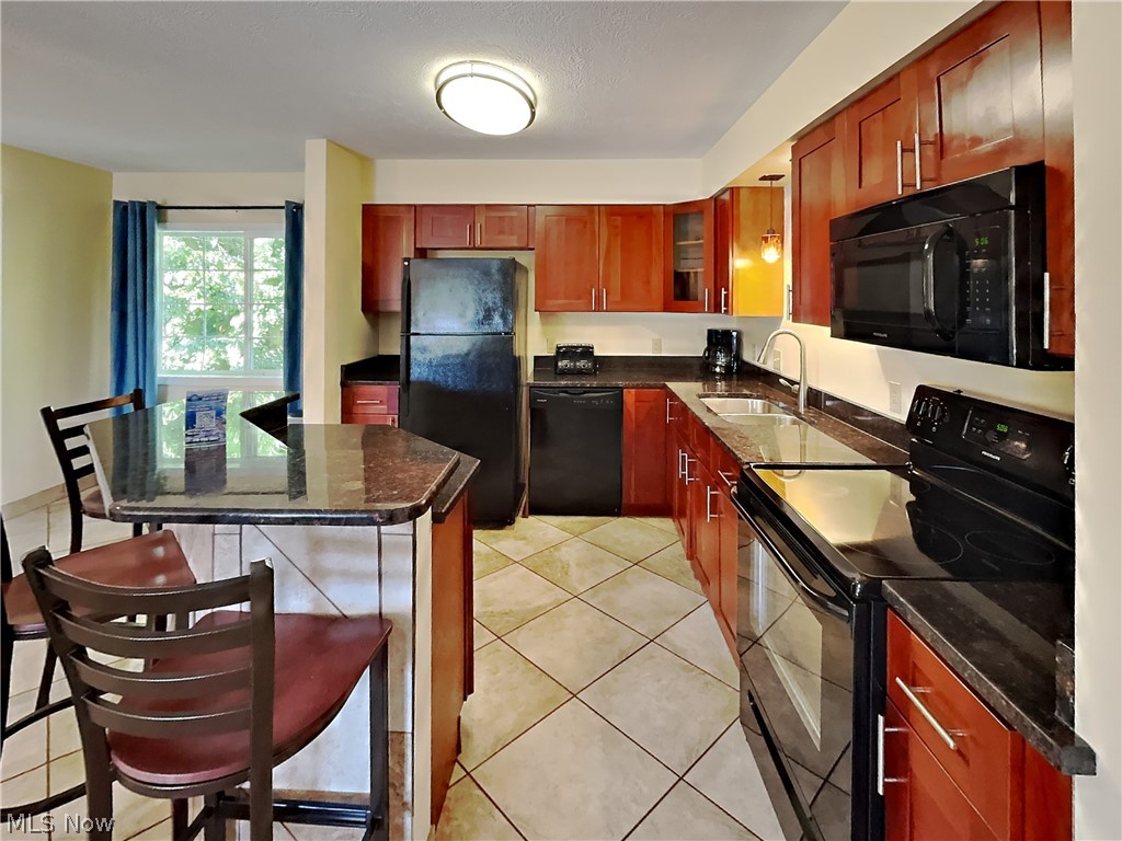 South Shore Beach Condo - Residential