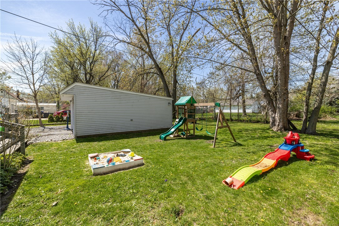 190 Beck Road, Avon Lake, Ohio image 26