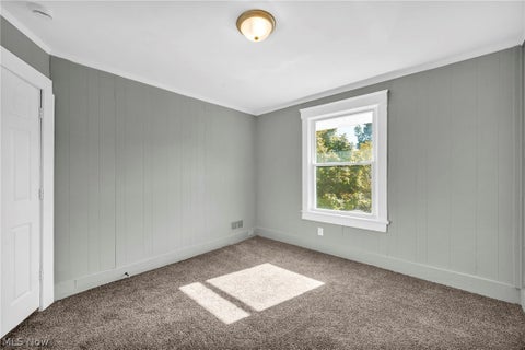 Tiny photo for 3822 Carlyle Avenue, Cleveland, OH 44109 (MLS # 5255265)