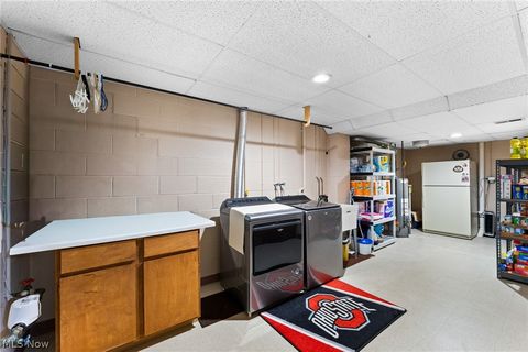 Tiny photo for 98 Jade Circle, Canfield, OH 44406 (MLS # 5203313)