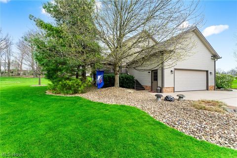 Tiny photo for 98 Jade Circle, Canfield, OH 44406 (MLS # 5203313)